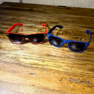 tn titans nashville Tennessee aquatic club bundle of 2 pair sunnies sunglasses